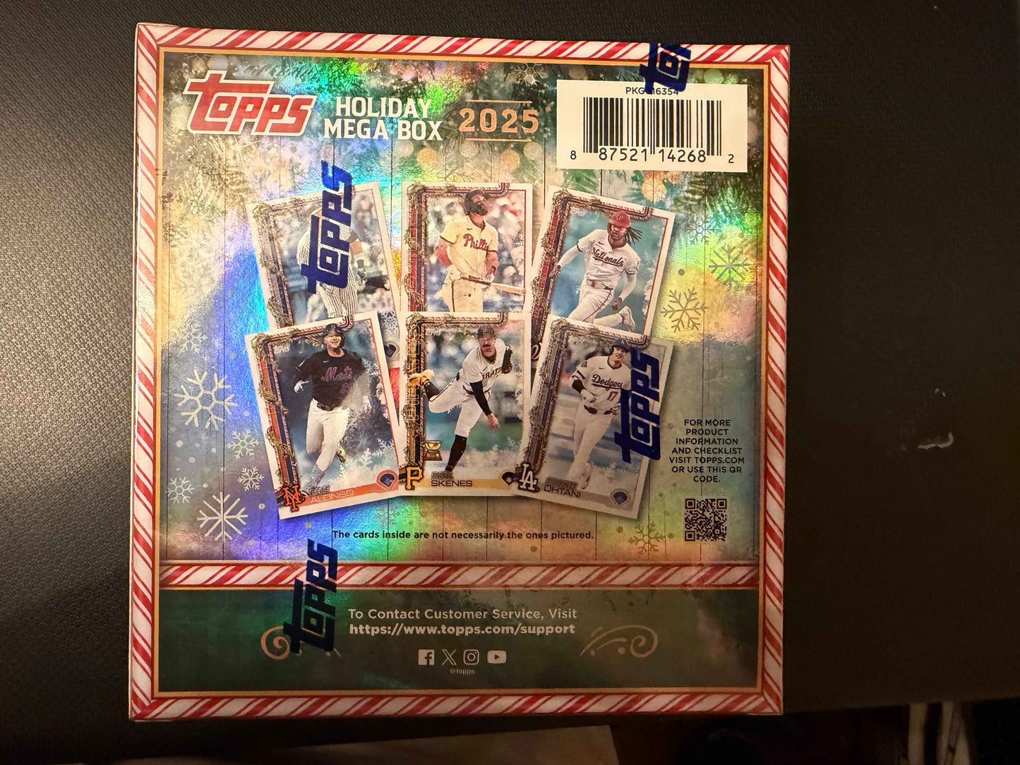 2025 TOPPS BASEBALL FACTORY SEALED HOLIDAY MEGA BOX MLB
