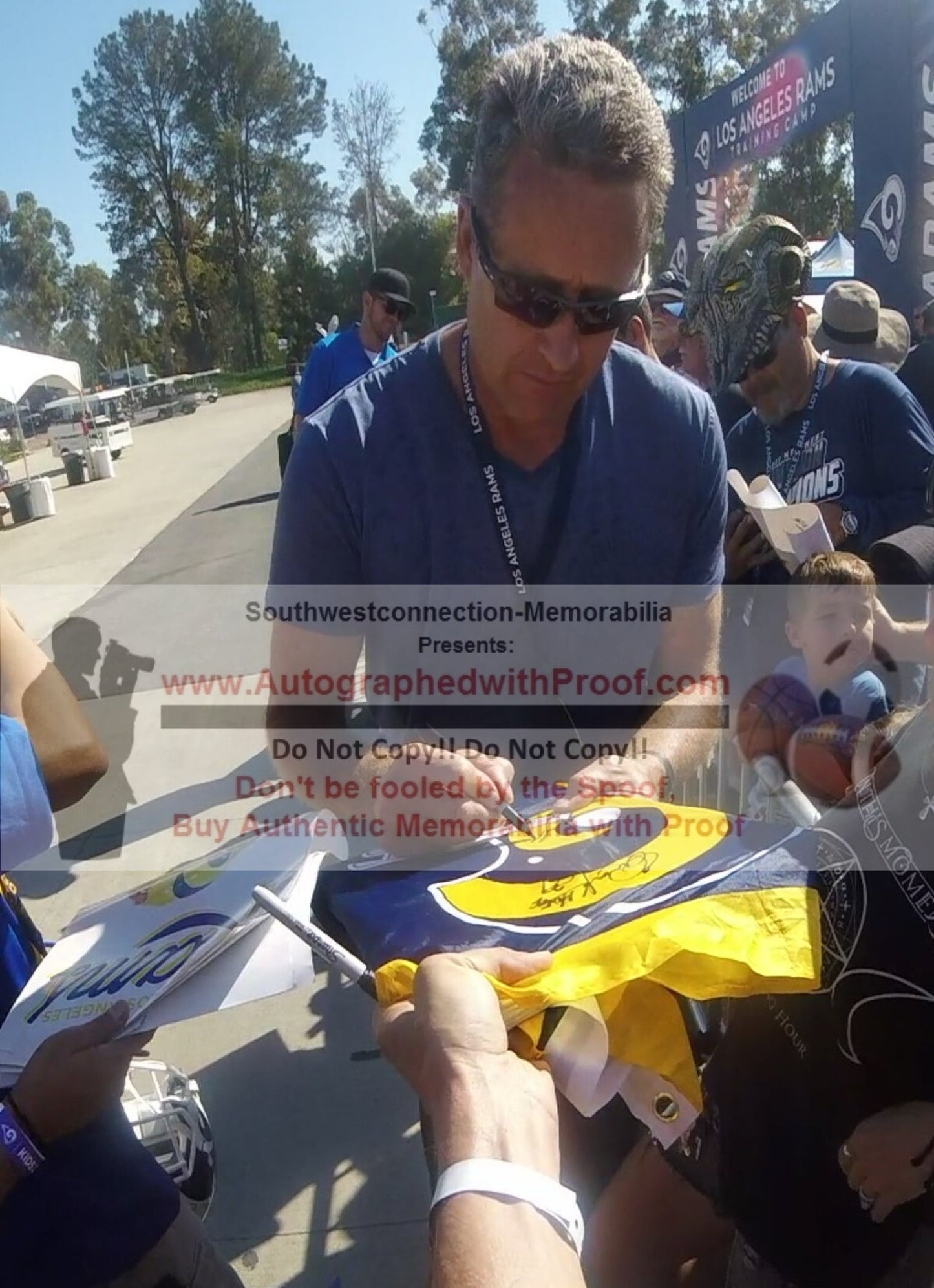 LA Rams Legends Autographed Football Flag Eric Dickerson Jim Everett Henry Ellard — Beckett Authentication