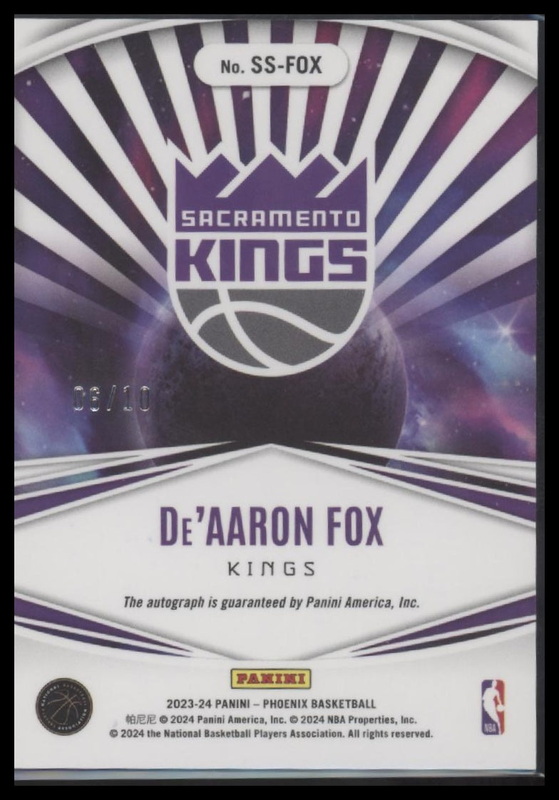 De'Aaron Fox 2023-24 Panini Phoenix #SS-FOX Stellar Signatures Gold #/10 - Sport Cards
