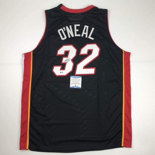 Autographed/Signed Shaquille Shaq O'Neal Miami Black Basketball Jersey Beckett BAS COA - Sport Cards