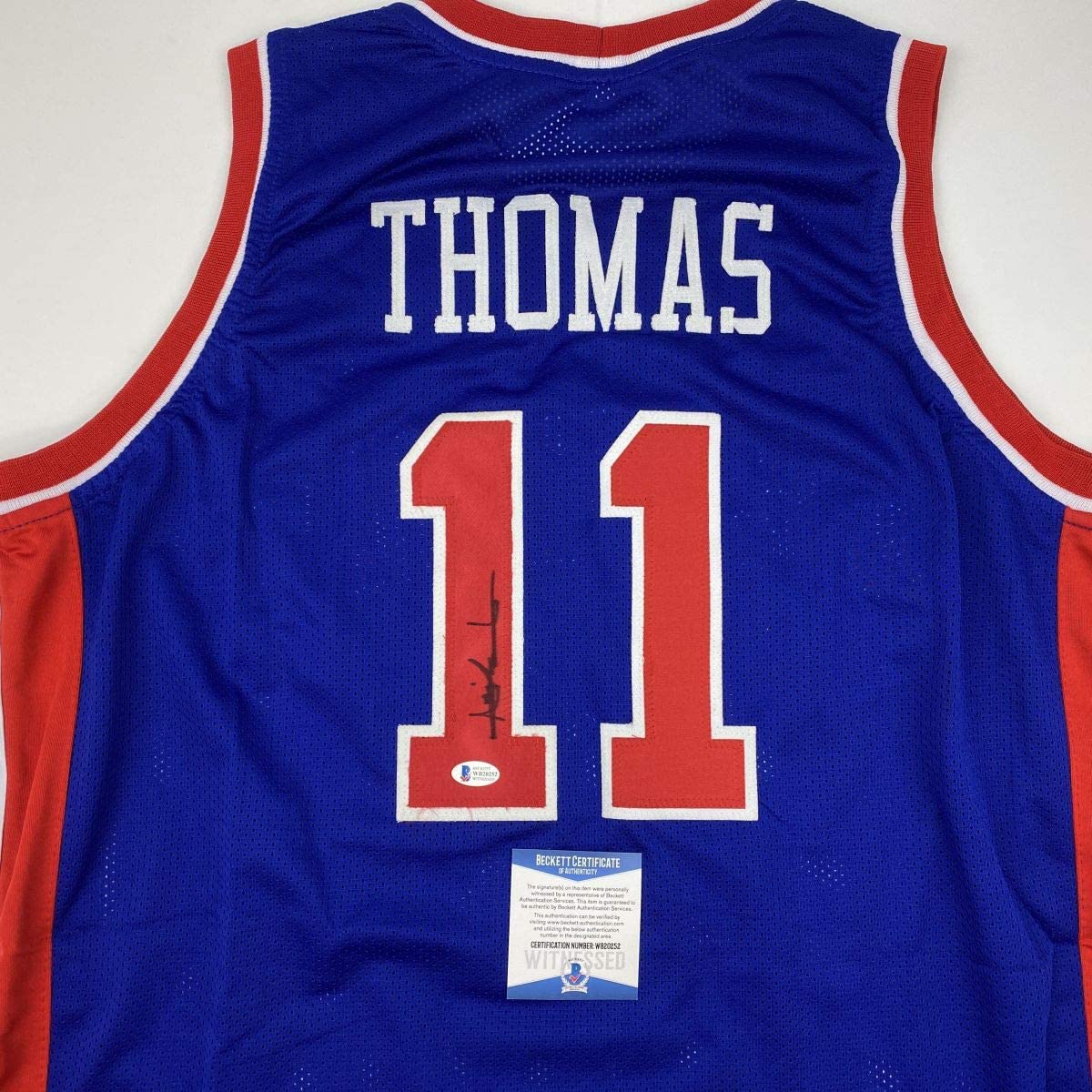 Autographed/Signed Isiah Thomas Detroit Blue Basketball Jersey Beckett BAS COA - Sport Cards