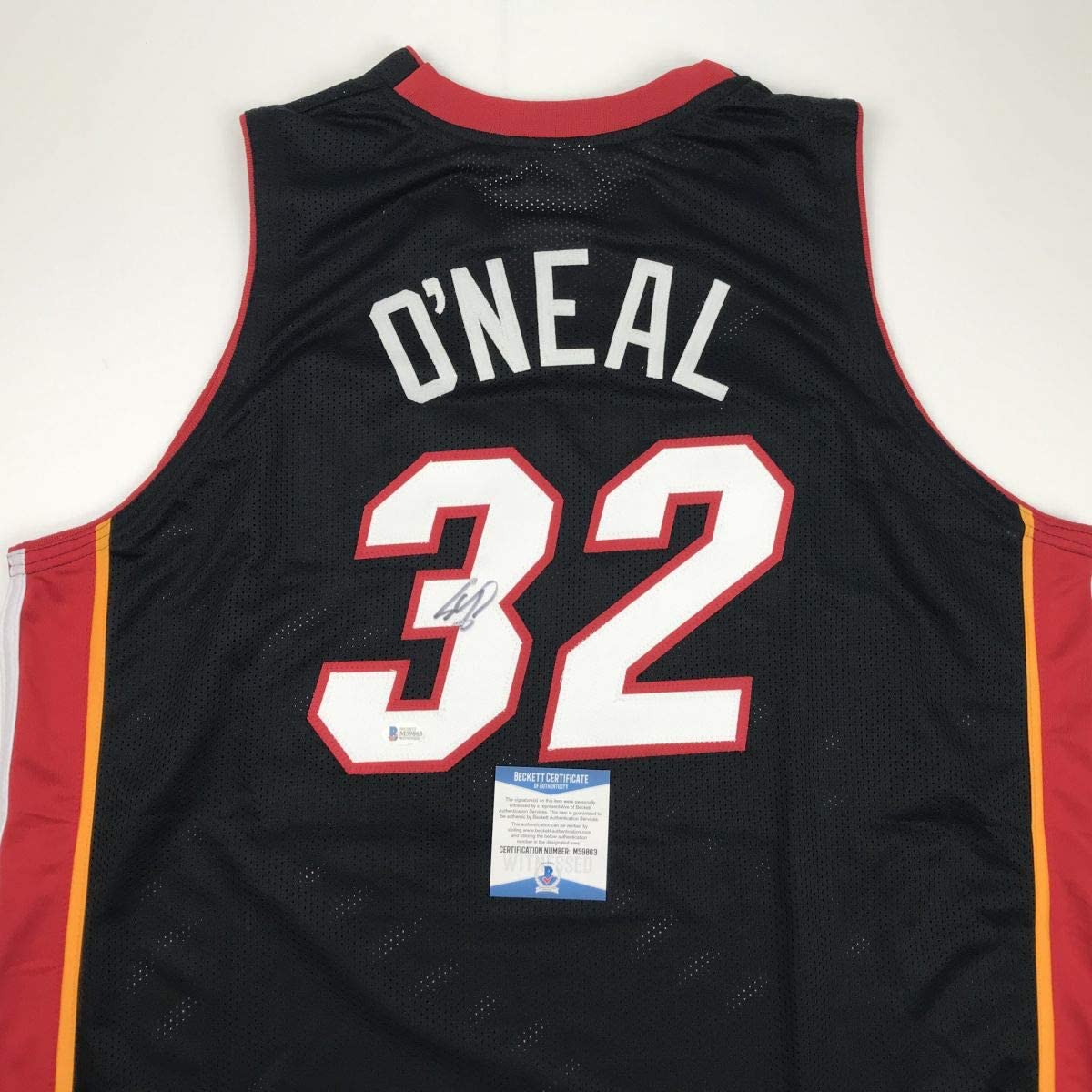 Autographed/Signed Shaquille Shaq O'Neal Miami Black Basketball Jersey Beckett BAS COA - Sport Cards