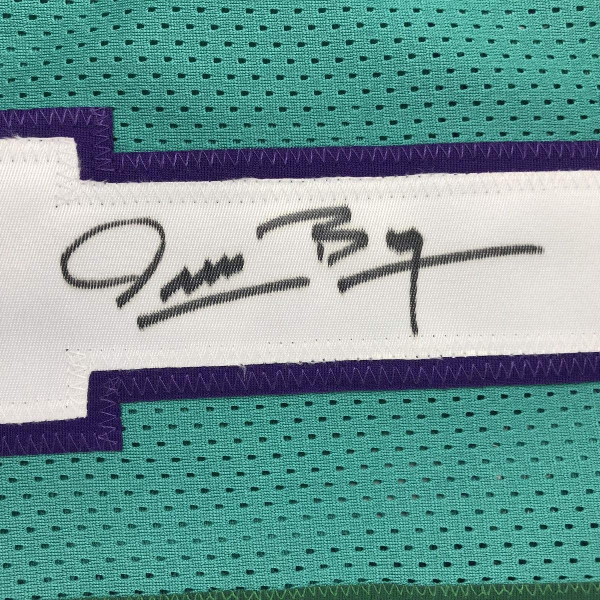 Autographed/Signed Muggsy Bogues Charlotte Teal Basketball Jersey PSA/DNA COA - Sport Cards