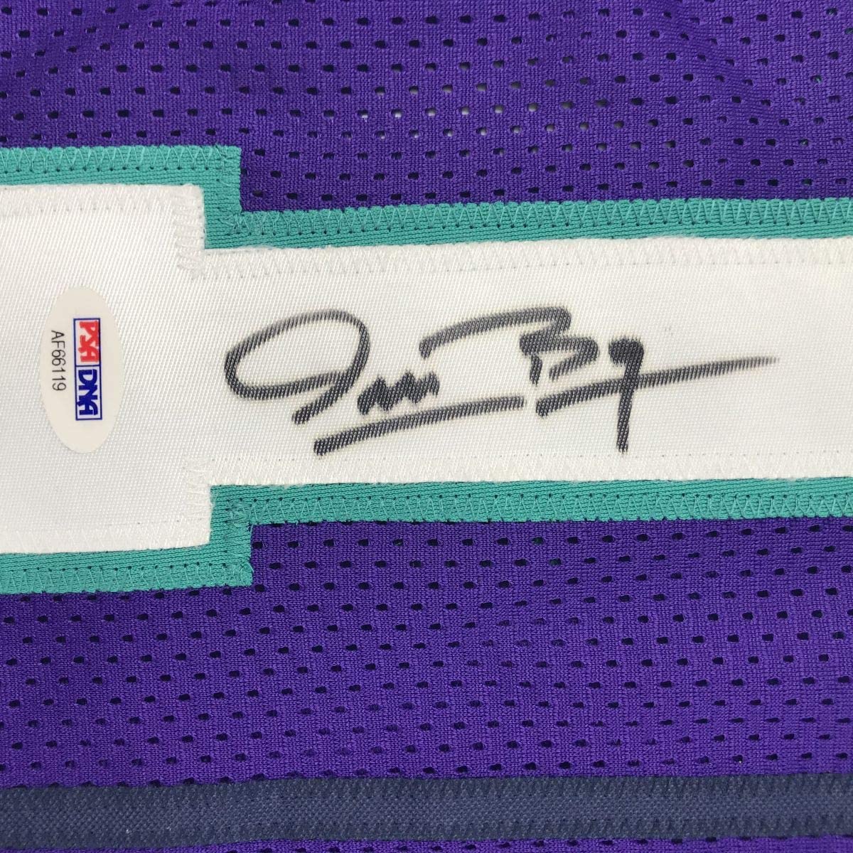 Autographed/Signed Muggsy Bogues Charlotte Purple Basketball Jersey PSA/DNA COA - Sport Cards
