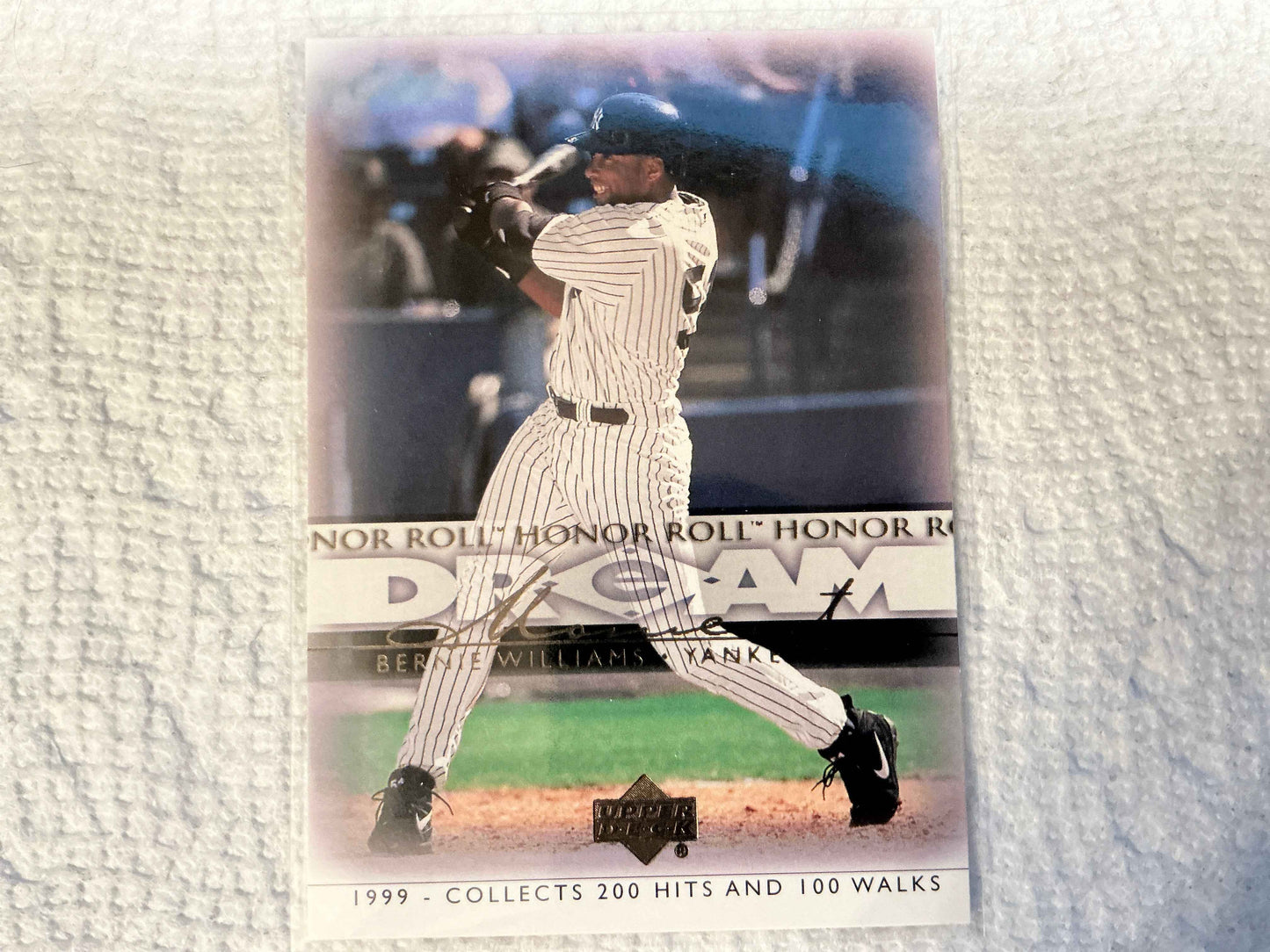 2002 Upper Deck Honor Roll #94 Bernie Williams Card