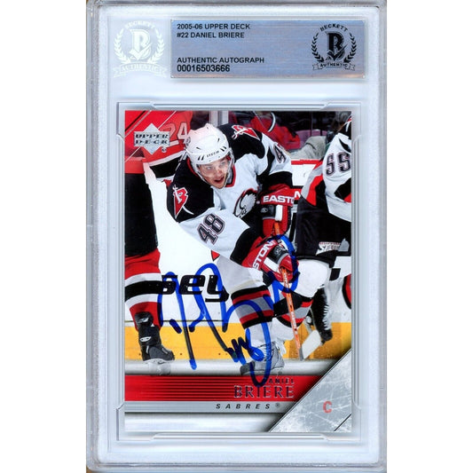 2005-06 Upper Deck #22 — Daniel Briere Buffalo Sabres Autographed Trading Card — Beckett Authentication