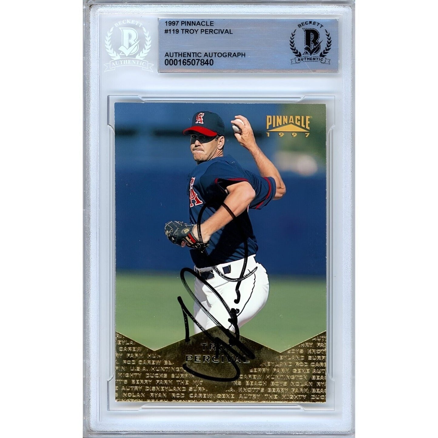 Troy Percival Los Angeles Angels Signed 1997 Pinnacle Baseball Card Beckett Auth Auto Slab