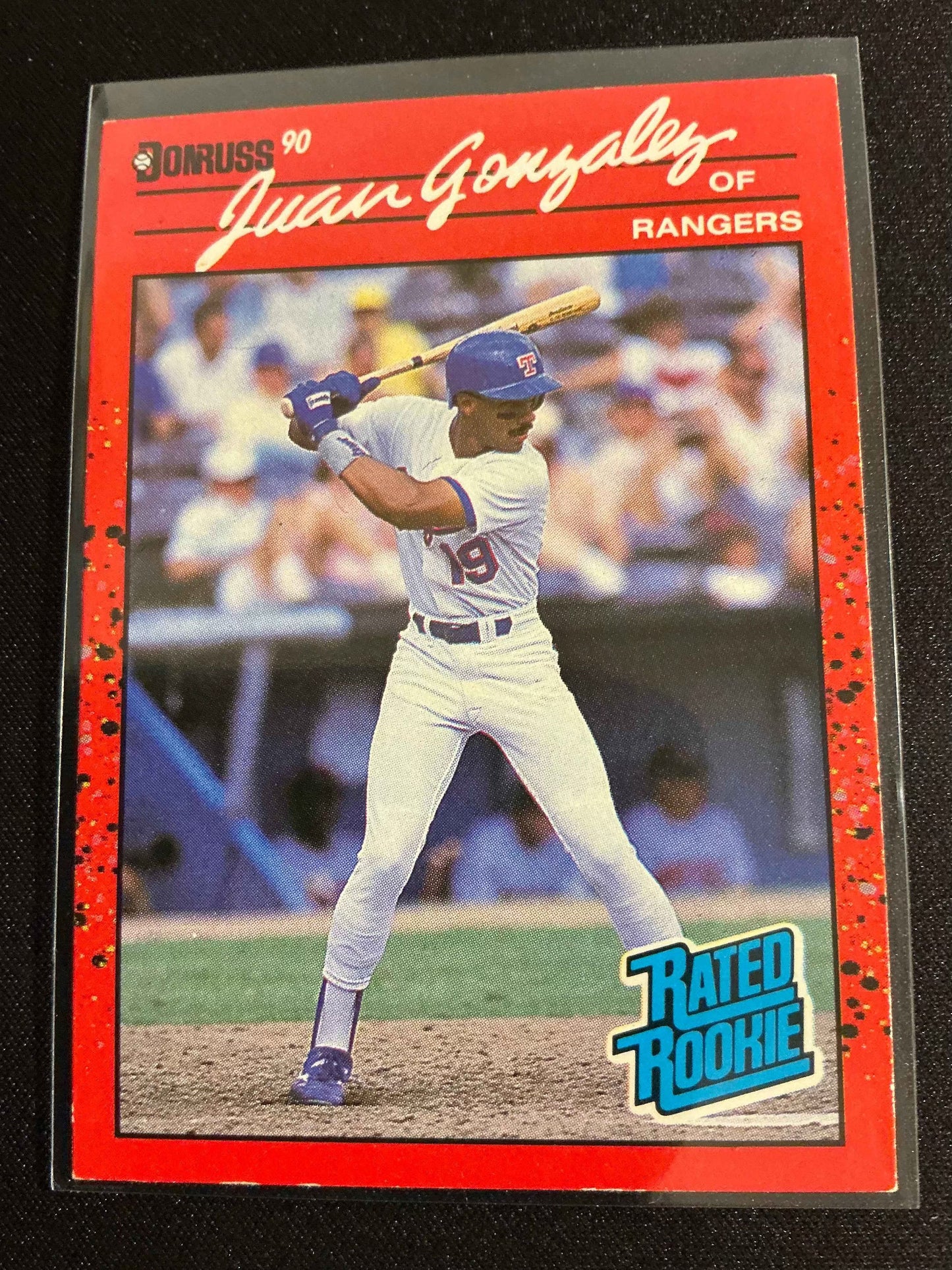 1990 Donruss Juan Gonzalez Rookie Card #33 – Rated Rookie Collectible