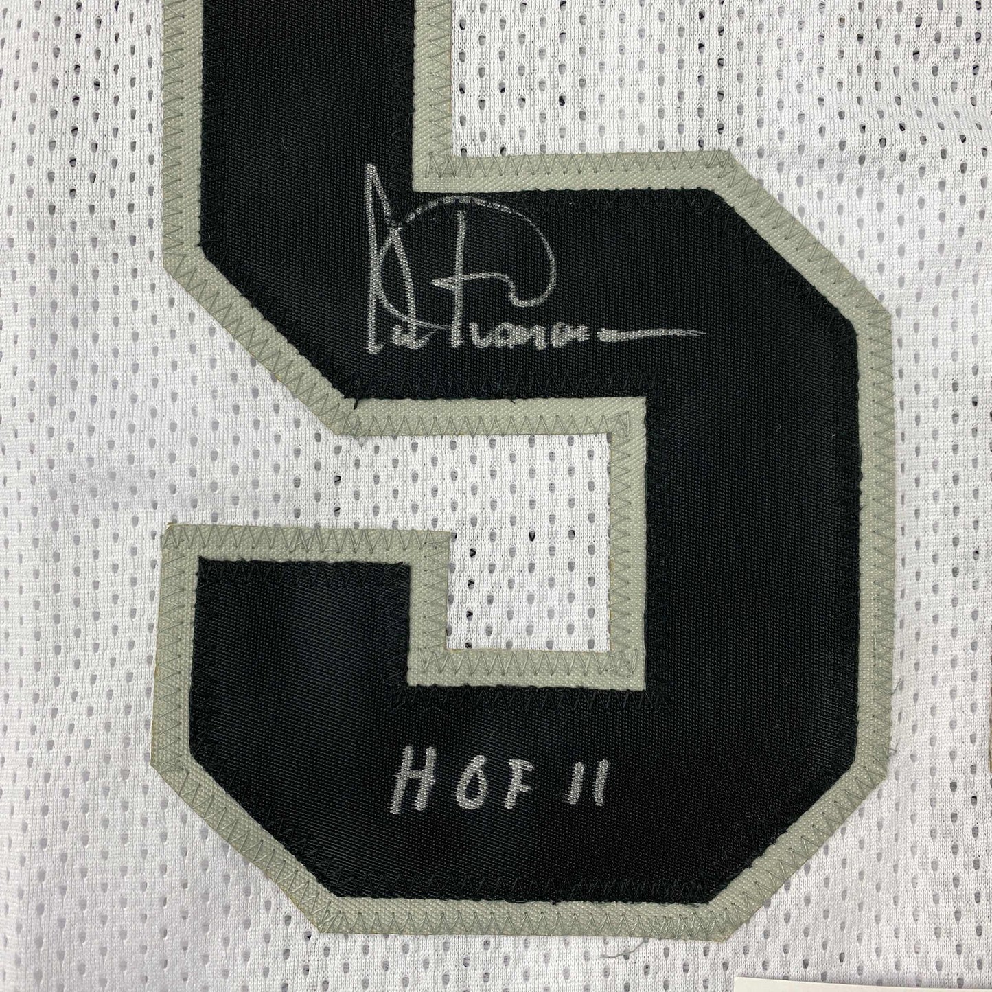 Autographed/Signed Artis Gilmore HOF 11 San Antonio White Basketball Jersey JSA COA - Sport Cards