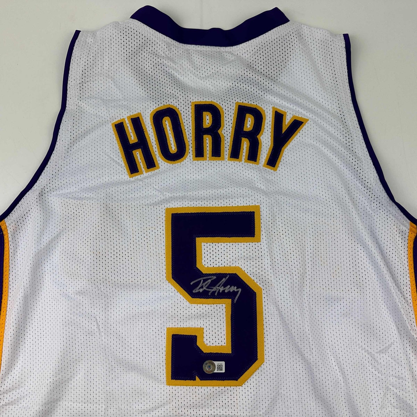 Autographed/Signed Robert Horry Los Angeles LA White Basketball Jersey Beckett BAS COA - Sport Cards