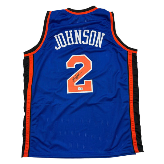 Autographed/Signed Larry Johnson New York Blue Basketball Jersey Beckett BAS COA - Sport Cards