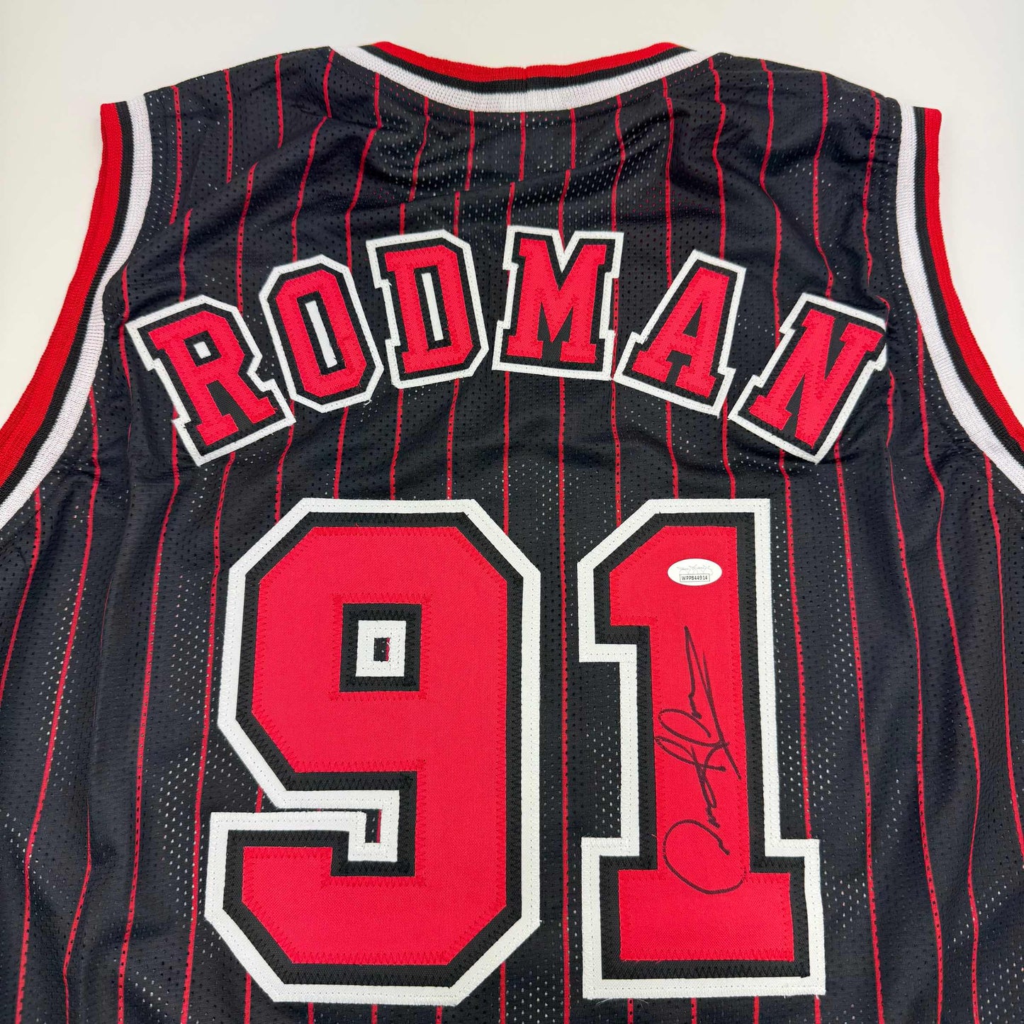 Autographed/Signed Dennis Rodman Chicago Pinstripe Basketball Jersey Beckett BAS COA - Sport Cards