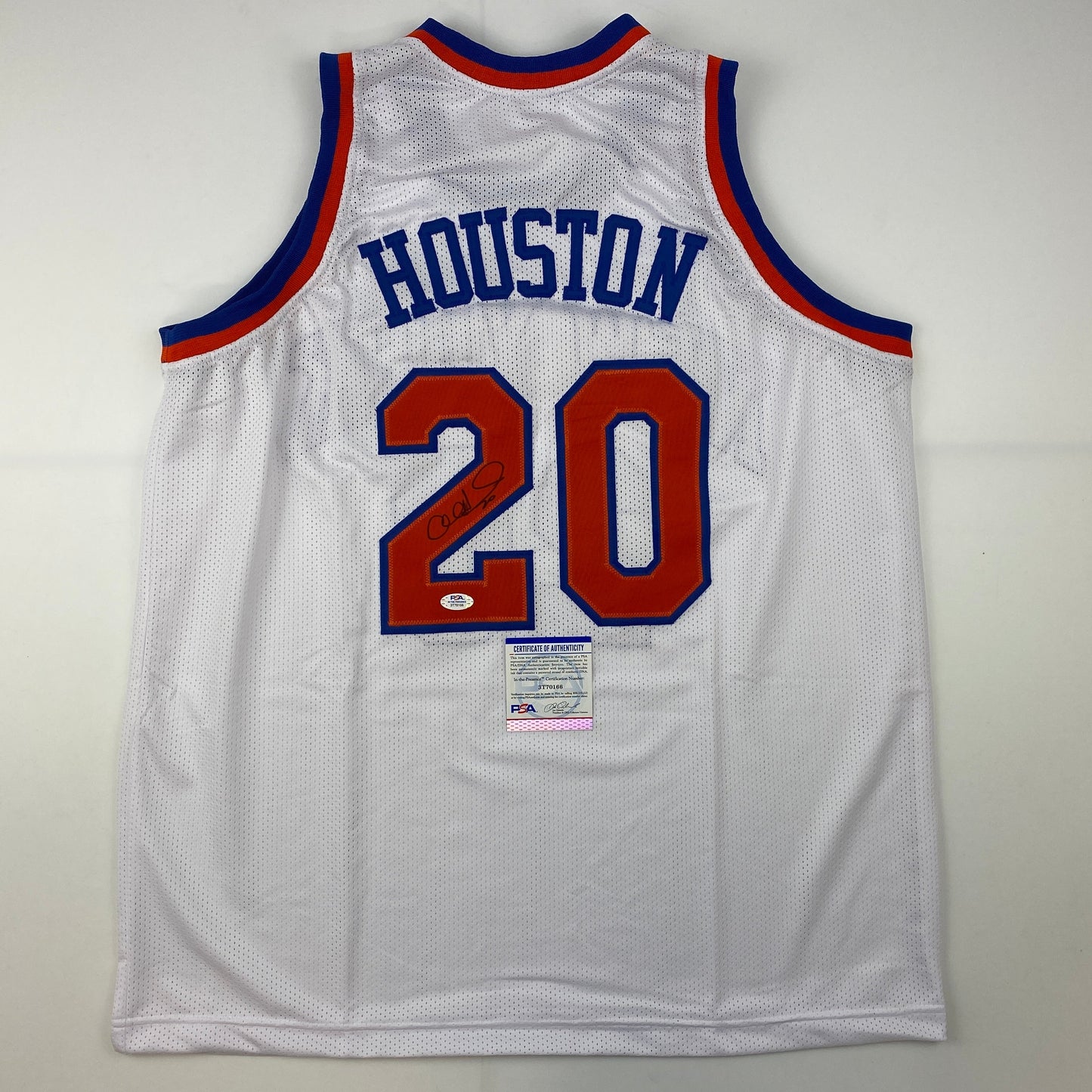 Autographed/Signed Allan Houston New York White Basketball Jersey PSA/DNA COA - Sport Cards