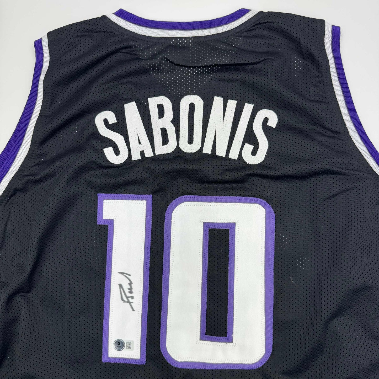 Autographed/Signed Domantas Sabonis Sacramento Black Basketball Jersey Beckett BAS COA - Sport Cards