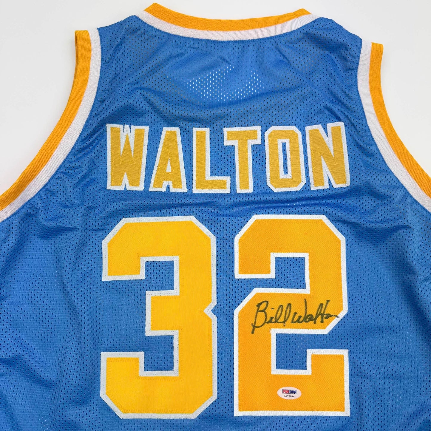 Autographed/Signed Bill Walton UCLA Blue College Basketball Jersey JSA COA - Sport Cards