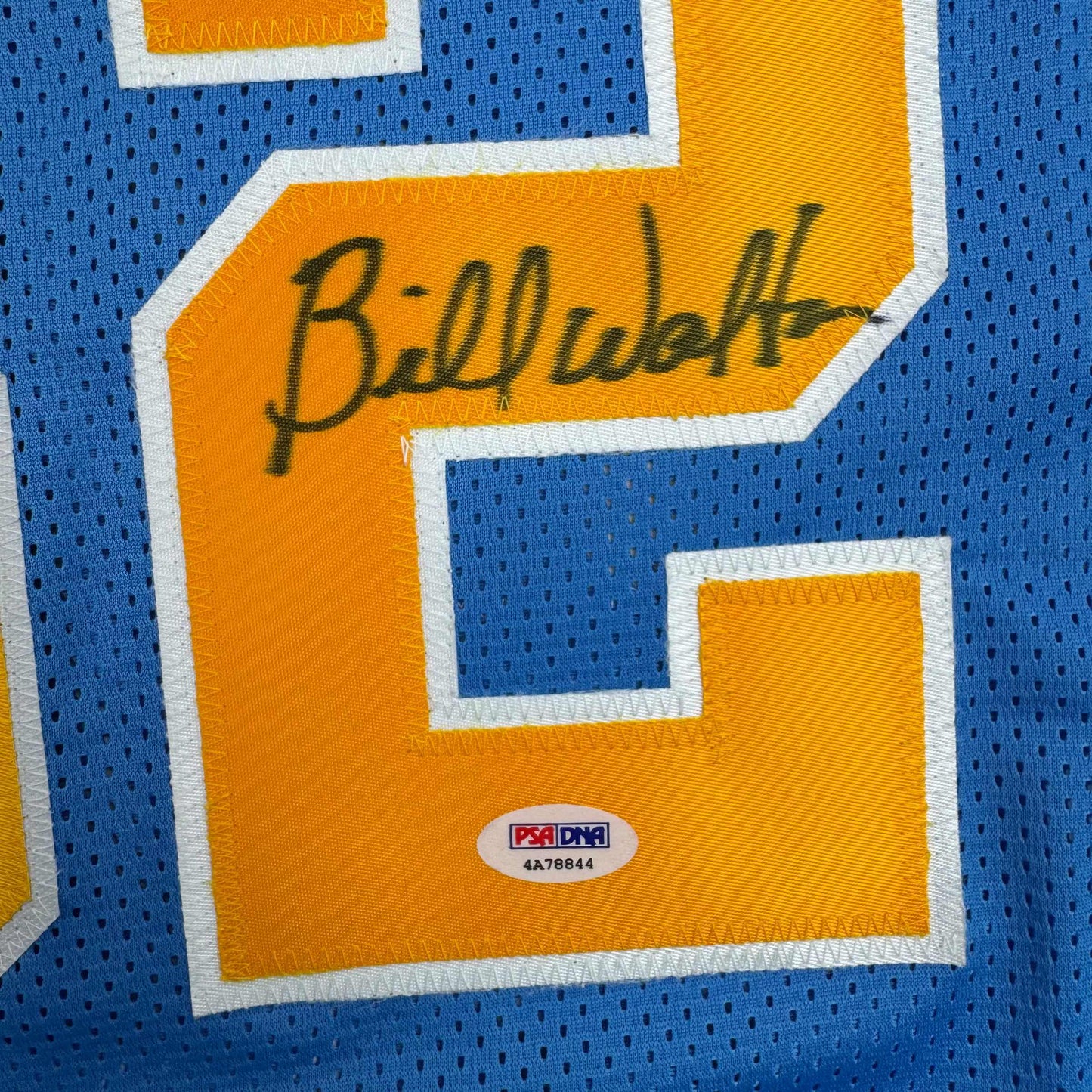 Autographed/Signed Bill Walton UCLA Blue College Basketball Jersey JSA COA - Sport Cards