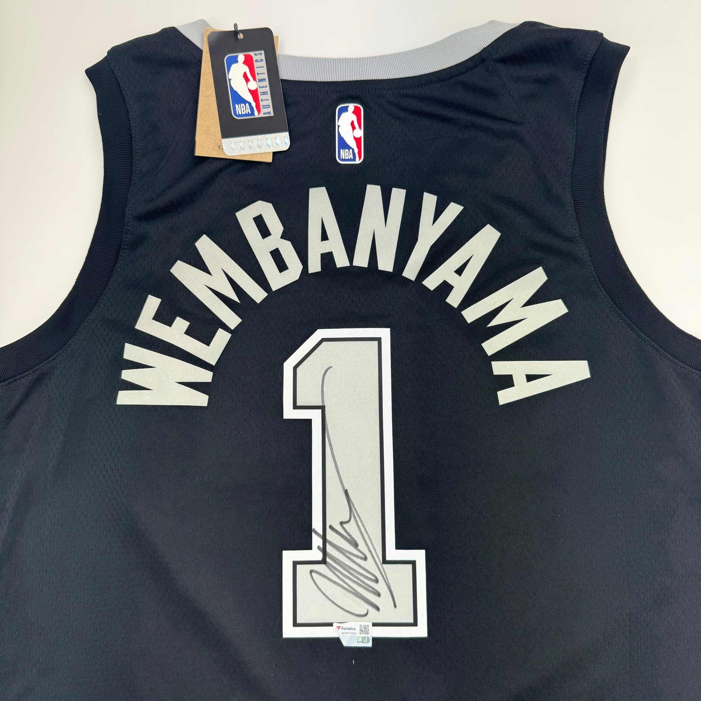 Autographed/Signed Victor Wembanyama San Antonio Spurs Black Authentic Swingman Statement Edition Basketball Jersey Fanatics COA - Sport Cards