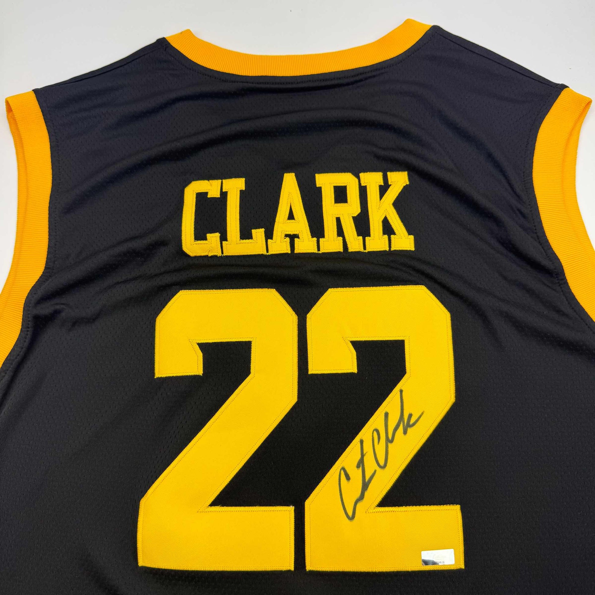 Autographed/Signed Caitlin Clark Iowa Black Basketball Jersey Panini COA - Sport Cards