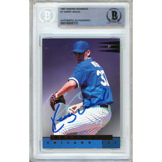 1997 Score Board Visions Signings #7 — Kerry Wood Chicago Cubs Autographed Trading Card — Beckett Authentication