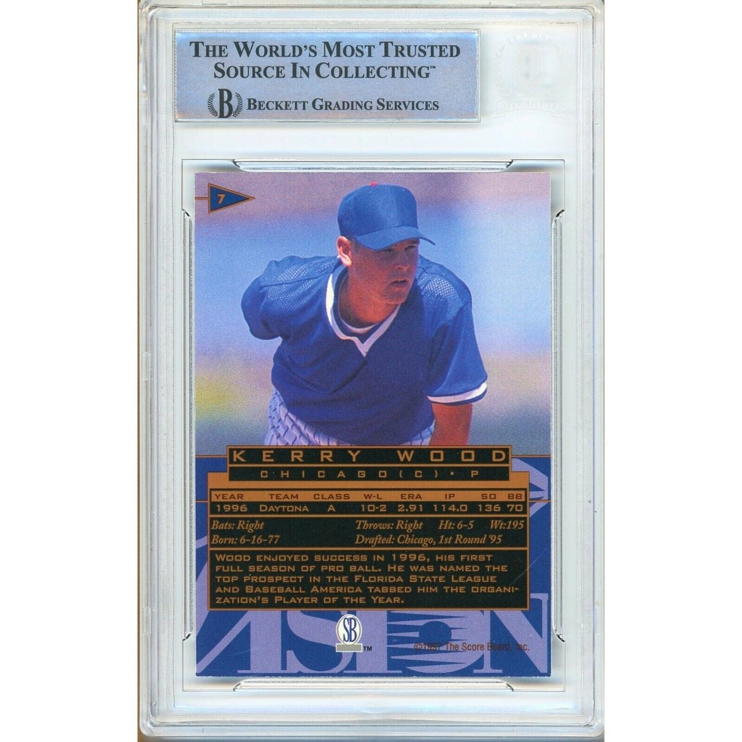 1997 Score Board Visions Signings #7 — Kerry Wood Chicago Cubs Autographed Trading Card — Beckett Authentication