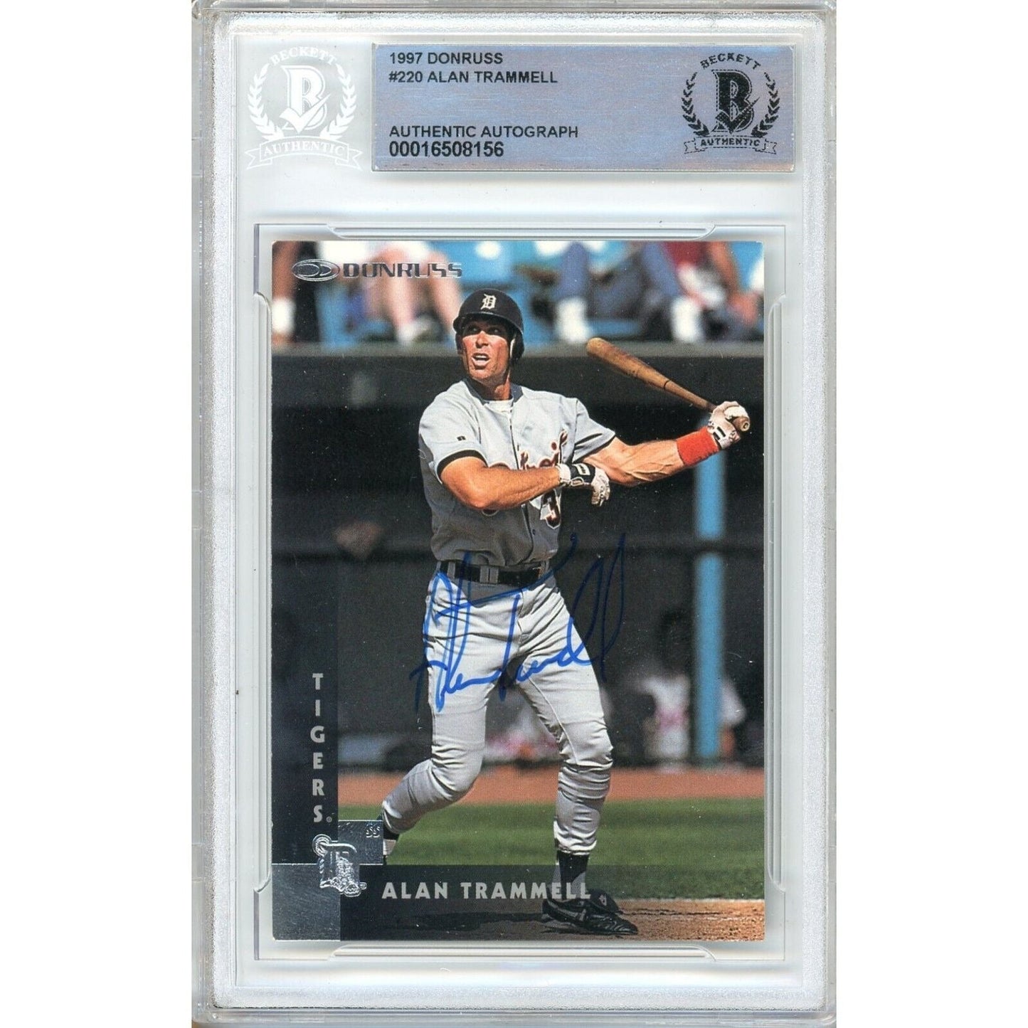 1997 Donruss #220 — Alan Trammell Detroit Tigers Autographed Trading Card — Beckett Authentication