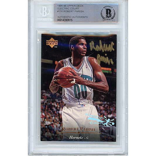 Robert Parish Signed Charlotte Hornets 1995-96 Upper Deck Basketball Card Beckett Slab