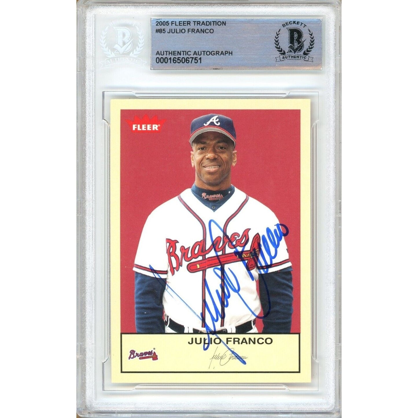 2005 Fleer Tradition #85 — Julio Franco Atlanta Braves Autographed Trading Card — Beckett Authentication
