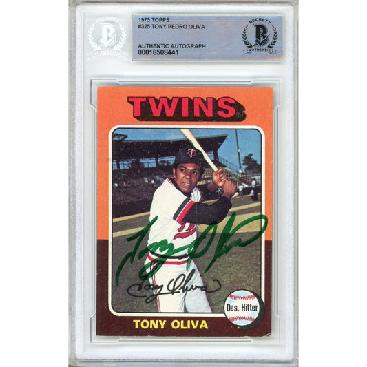 Tony Oliva Minnesota Twins Signed 1975 Topps Baseball Card Beckett Authentic Auto Slab