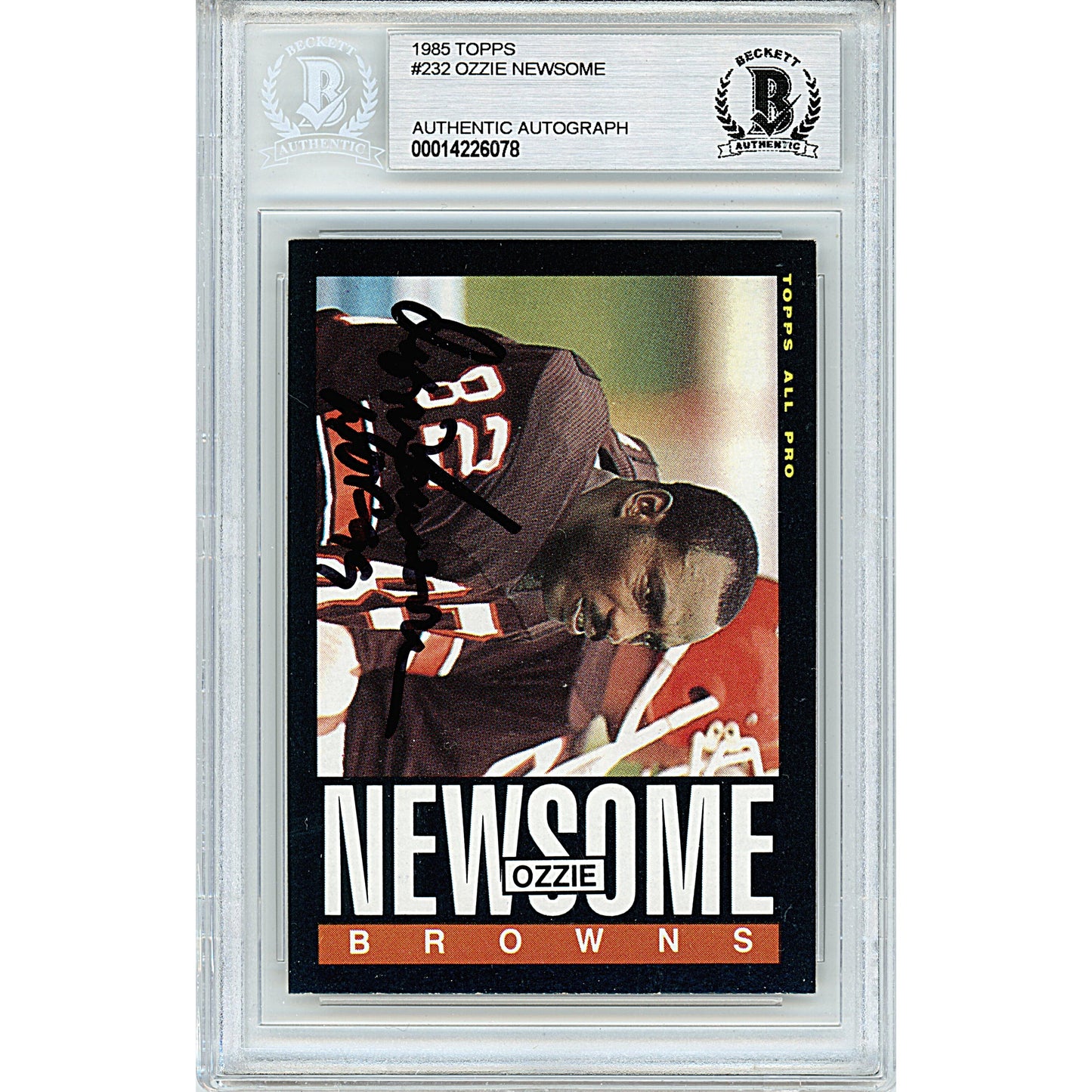 Ozzie Newsome Signed Cleveland Browns 1985 Topps Football Card Beckett Authentic Slab