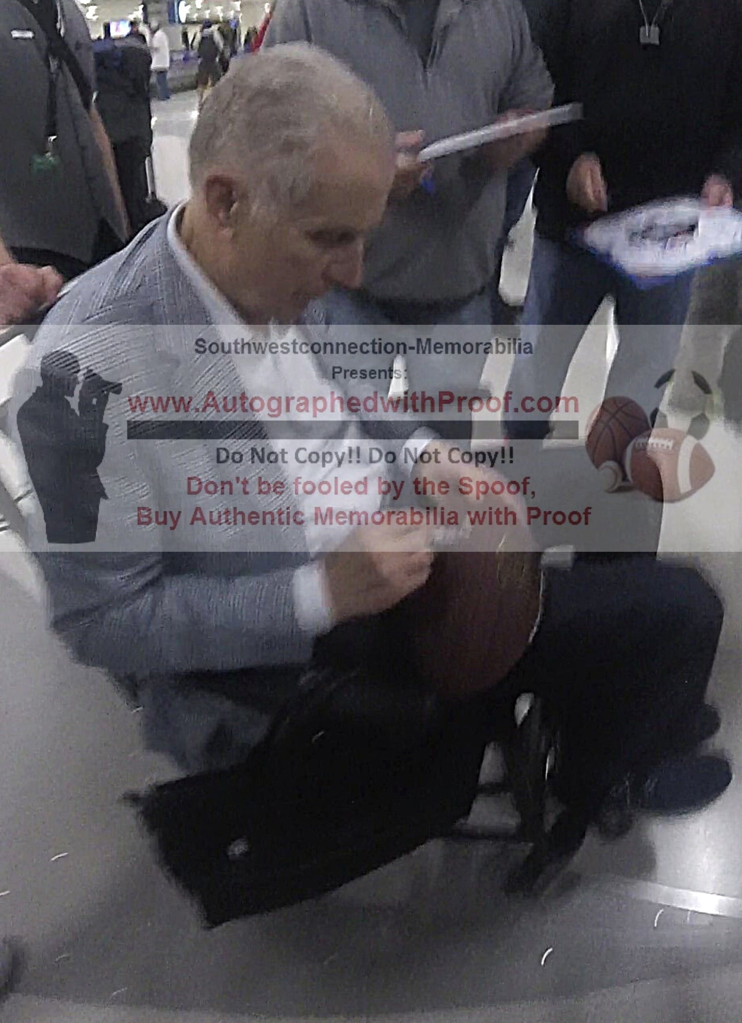 Paul Tagliabue NFL Commissioner Signed Wilson Football Beckett Authentic Auto COA Proof